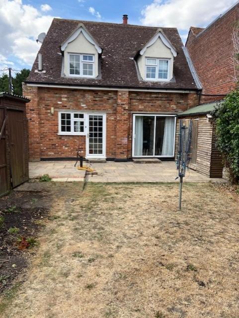 37 The Street, Weeley, Clacton On Sea, Essex Co16 9Jd Exterior foto